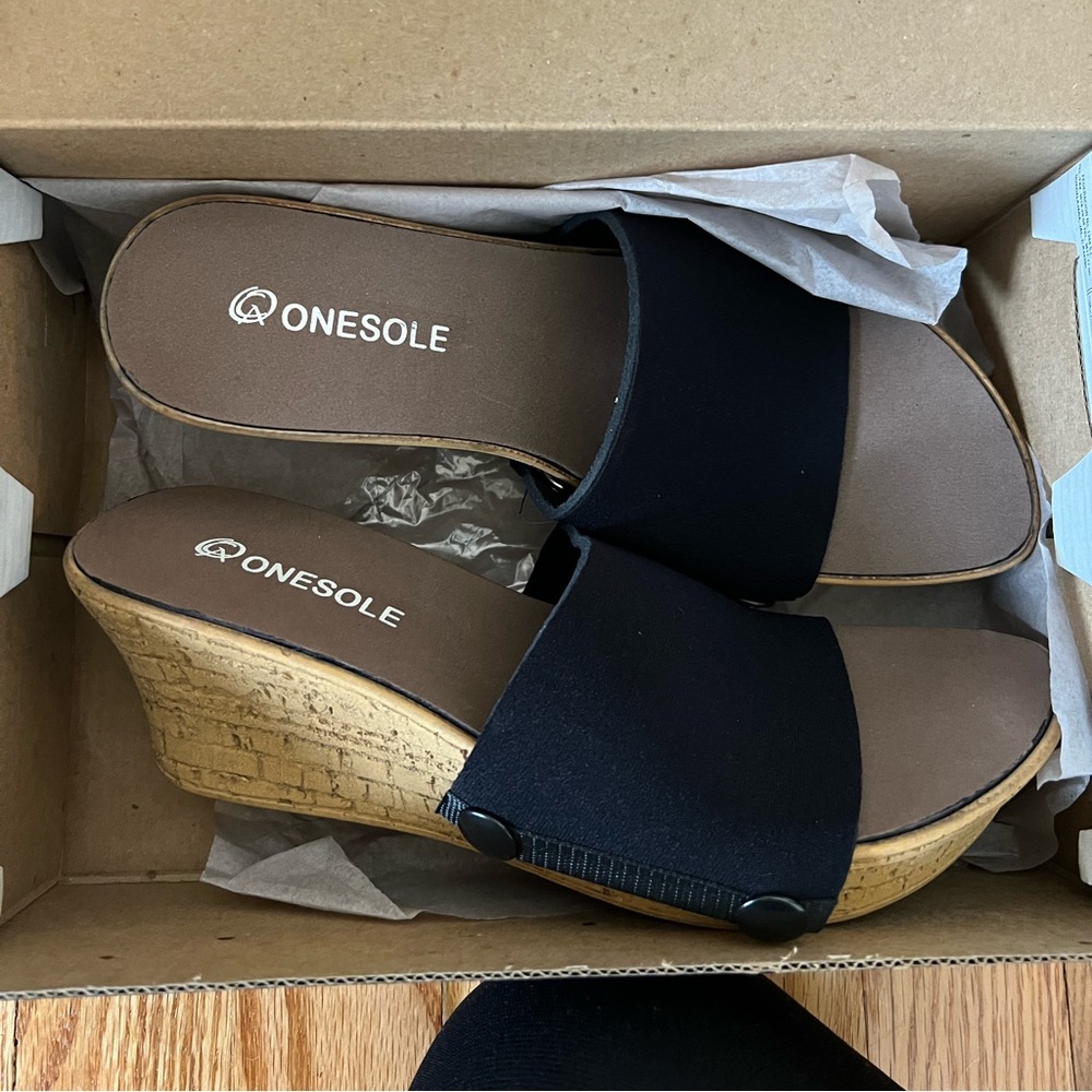 Black Onesoles
